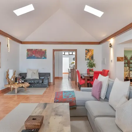 فيلة The بلايا بلانكا