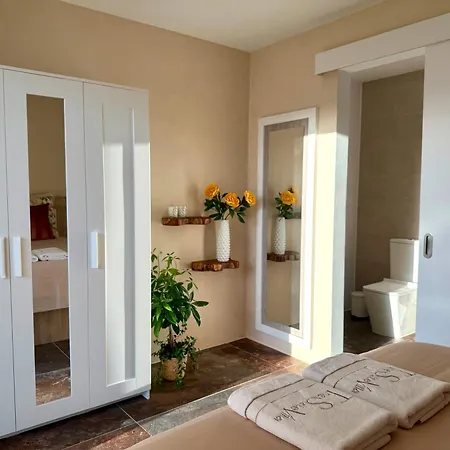 The Πλάγια Μπλάνκα