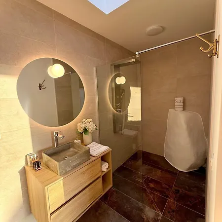 The Βίλα Πλάγια Μπλάνκα