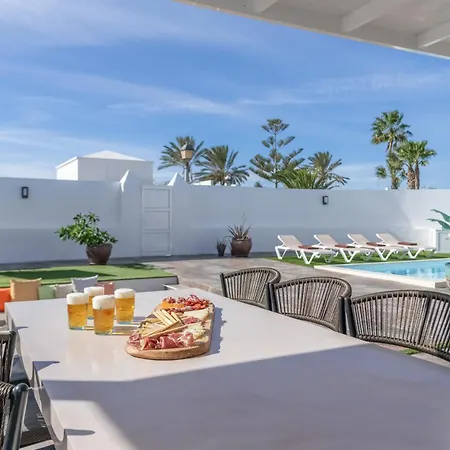 The Villa Playa Blanca (Lanzarote)